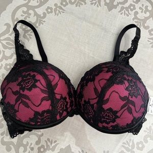 Brand New Fredericks Of Hollywood Bombshell Bra